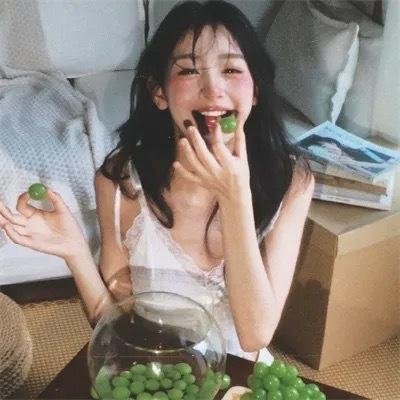 春色梨花