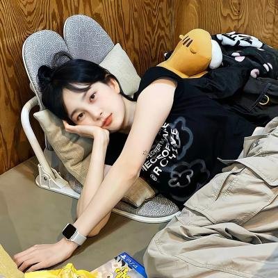 白色女孩粤语